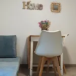 Дом отдыха Au Rez-de-chaussee Avec Jardin Prive *